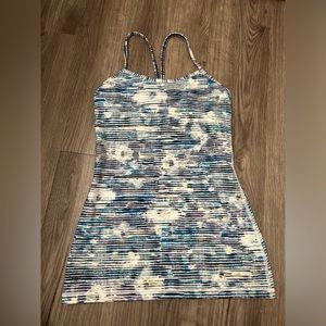 Lululemon Power Y Tank Size 4